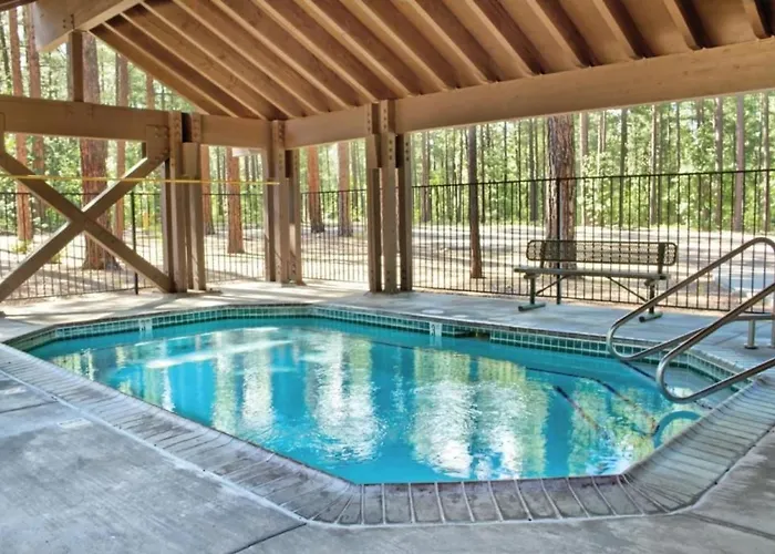 1bd With Amenities Of Pool Arcade Walking Trails And *